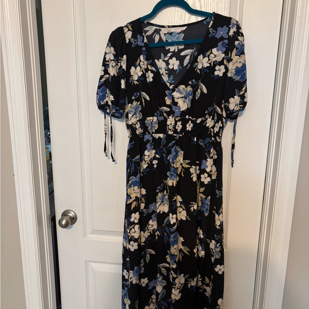 Socialite Black and Blue Floral Maxi Dress
